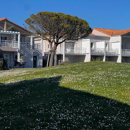 T2 Cosy, Piscine, Parking Et Front Les Sables-d'Olonne