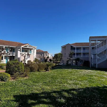 Apartment T2 Cosy, Piscine, Parking Et Front *