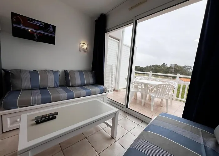 T2 Cosy, Piscine, Parking Et Front * Les Sables-d'Olonne
