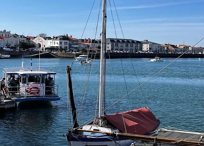 T2 Cosy, Piscine, Parking Et Front