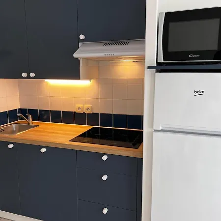 Апартаменты T2 Cosy, Piscine, Parking Et Front