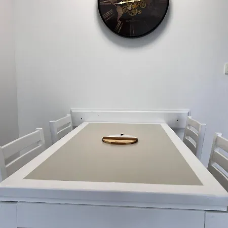 T2 Cosy, Piscine, Parking Et Front Апартаменты *