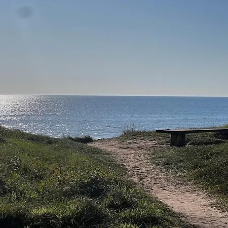 Апартаменты T2 Cosy, Piscine, Parking Et Front Ле-Сабль-д’Олон