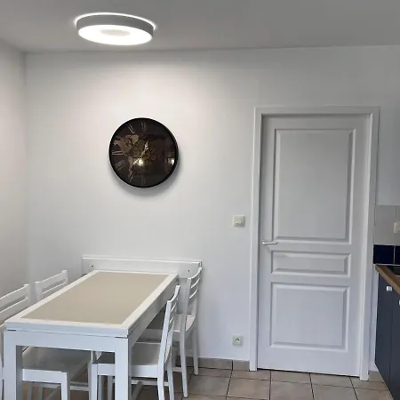 T2 Cosy, Piscine, Parking Et Front * Ле-Сабль-д’Олон