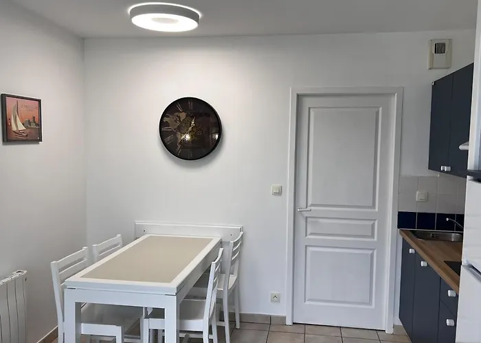 T2 Cosy, Piscine, Parking Et Front * Les Sables-dʼOlonne